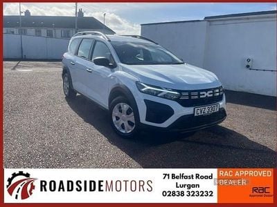 New Dacia Jogger Essentiel 109 HP (80 kW) 2025 White MPV