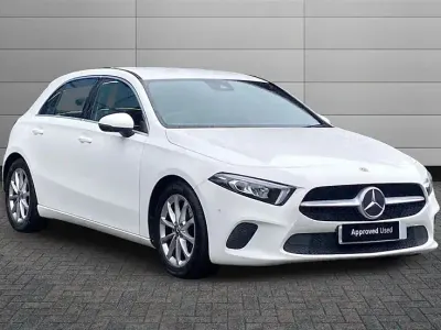 Used Mercedes A180 Executive 116 HP (85 kW) 2018 White Hatchback