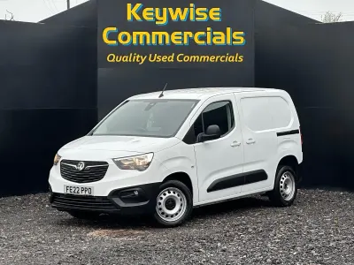 Used Vauxhall Combo 130 HP (95 kW) 2022 White MPV