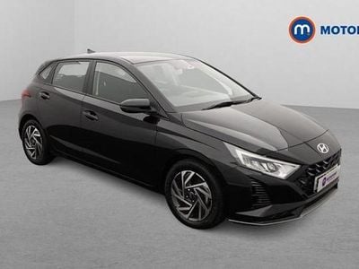 Used Hyundai i20 Advanced 101 HP (74 kW) 2024 Black Hatchback