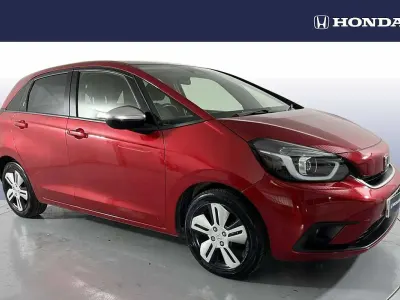 Used Honda Jazz Hybrid 109 HP (80 kW) 2022 Red Hatchback