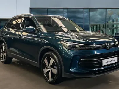 New VW Tiguan Match 150 HP (110 kW) 2026 Nightshade blue metallic SUV