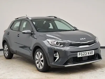 Used Kia Stonic 99 HP (72 kW) 2023 Grey SUV