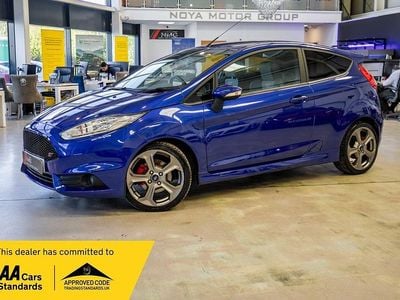Used Ford Fiesta ST 182 HP (133 kW) 2013 Blue Hatchback