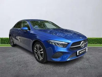 Begagnad Mercedes A200