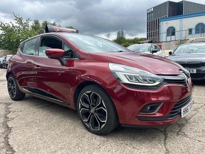 Red Used 2017 Renault Clio IV Dynamique Hatchback | £5,495 (Good price)