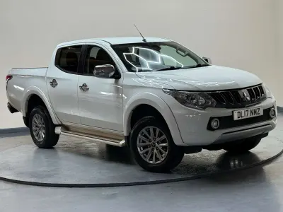 Używany Mitsubishi L200 2017 Biały Pickup