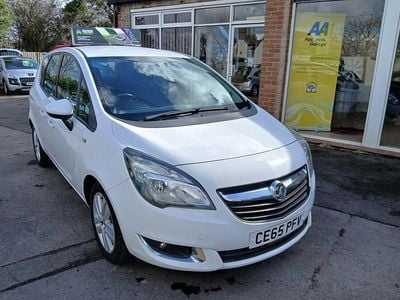 Used Vauxhall Meriva 2015 White MPV