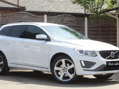 Used Volvo XC60 R-Design 215 HP (158 kW) 2013 White SUV