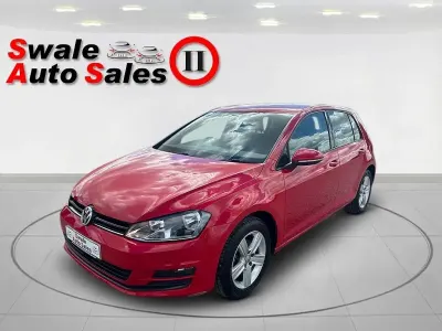 Used VW Golf VII Match 125 HP (91 kW) 2015 Red Hatchback