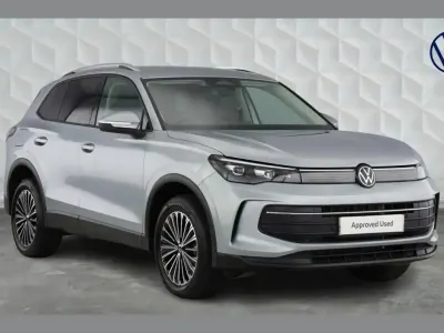 Używany VW Tiguan Match 204 KM (150 kW) 2025 Srebrny SUV