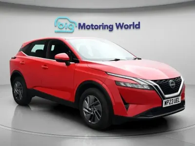 Used Nissan Qashqai Acenta Premium 140 HP (102 kW) 2023 Red SUV