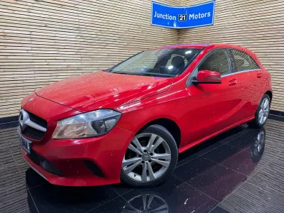 Used Mercedes A180 Executive 109 HP (80 kW) 2015 Red Hatchback