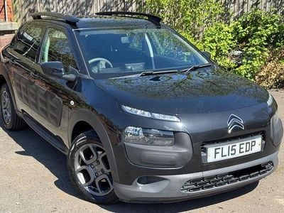 Usado Citroën C4 Cactus Feel 100 HP (73 kW) 2015 Preto Citadino