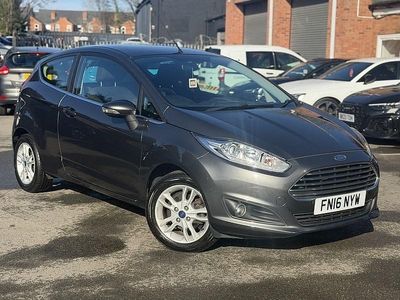 Used Ford Fiesta Zetec 100 HP (73 kW) 2016 Grey Hatchback