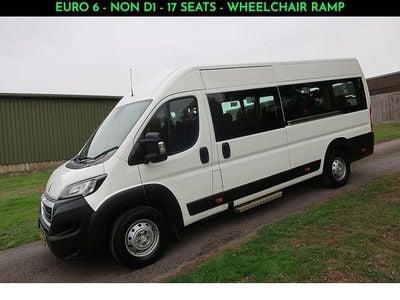 Used Peugeot Boxer 130 HP (95 kW) 2018 White Van