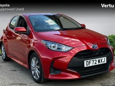 Usado Toyota Yaris Hybrid 116 HP (85 kW) 2026 Citadino