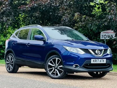 Used Nissan Qashqai Tekna 110 HP (80 kW) 2017 Blue SUV