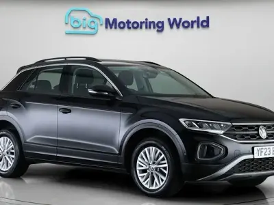 Used VW T-Roc Life 150 HP (110 kW) 2025 SUV