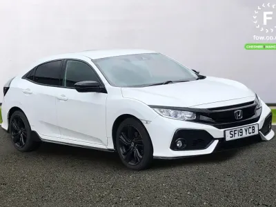 Used Honda Civic Dynamic 126 HP (92 kW) 2019 White Hatchback