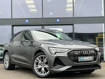 Usado Audi e-tron Sportback Business 296 kW (403 HP) 2020 Cinzento SUV