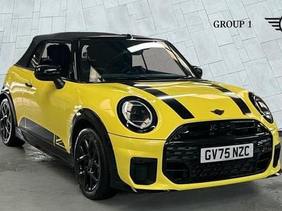 Used Mini Cooper 118 kW (161 HP) 2025 Yellow Hatchback