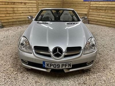 Used Mercedes SLK280 231 HP (169 kW) 2009 Silver Cabriolet