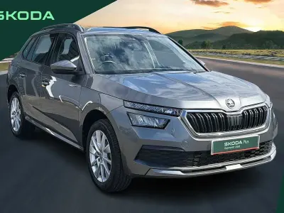 Käytetty Skoda Kamiq SE 147 HP (108 kW) 2022 Harmaa Katumaasturi