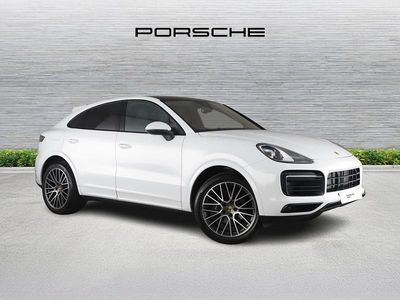 White Used 2022 Porsche Cayenne SUV | £55,900 (Fair price)
