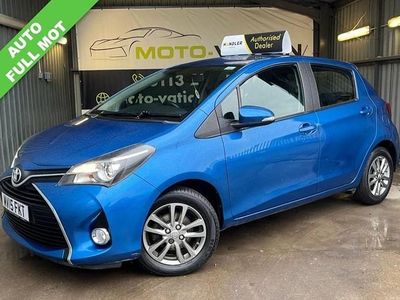 Used Toyota Yaris Multidrive S 99 HP (72 kW) 2015 Blue Hatchback