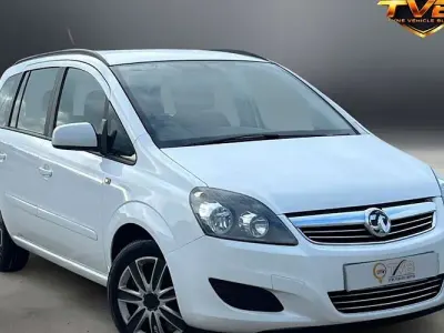 Używany Vauxhall Zafira 120 KM (88 kW) 2014 Minivan