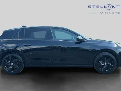 Used Vauxhall Astra S 128 HP (94 kW) 2025 Black Hatchback