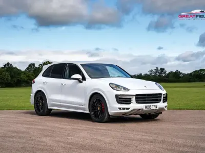 Used Porsche Cayenne 440 HP (323 kW) 2026 White SUV