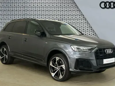 Used Audi Q7 Black Edition 340 HP (250 kW) 2022 Grey SUV