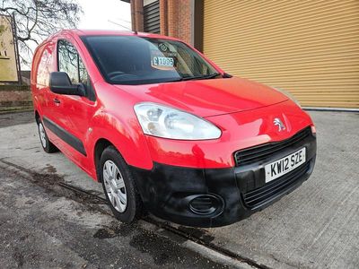 Red Used 2012 Peugeot Partner S MPV | £1,995 (Good price)