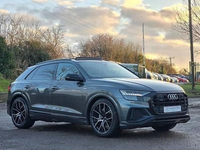 Used Audi Q8 Advanced 286 HP (210 kW) 2018 Grey SUV