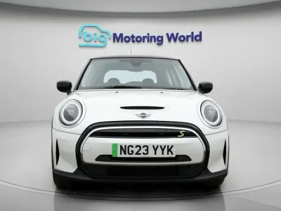 Used Mini Cooper S Hatch 135 kW (184 HP) 2023 White Hatchback
