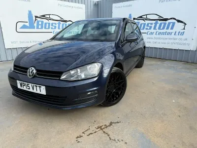 Begagnad VW Golf VII Match 105 HK (77 kW) 2015 Blå Halvkombi