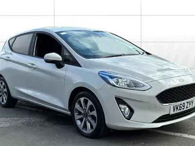 Używany Ford Fiesta Trend 86 KM (63 kW) 2019 Biały Hatchback