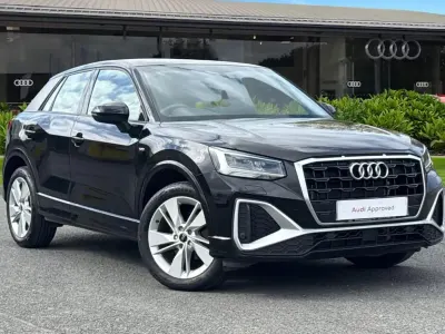 Usado Audi Q2 S-Line 110 CV (80 kW) 2023 Negro SUV