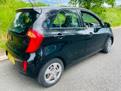 Used Kia Picanto Air 2012 Black Hatchback