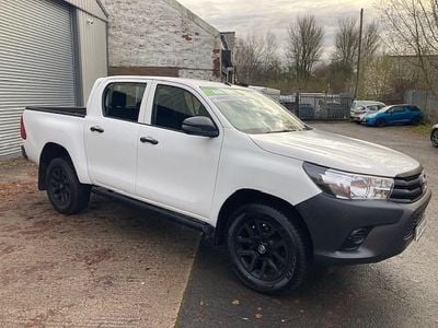White Used 2019 Toyota HiLux Active Pickup | £19,995 (Fair price)