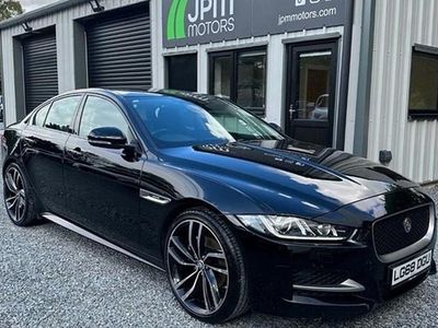 Used Jaguar XE R-Sport 180 HP (132 kW) 2018 Black Sedan