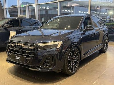 New 2025 Audi Q7 Black Edition SUV | £77,190 (Fair price)