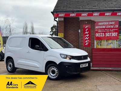 Used Peugeot Partner Premium 2021 White MPV