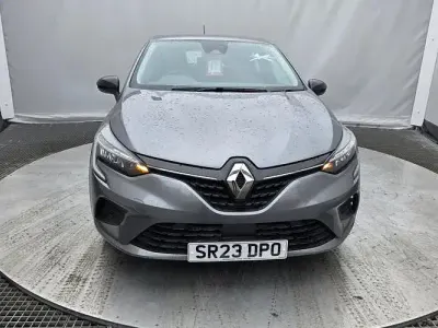 Used Renault Clio Evolution 145 HP (106 kW) 2023 Grey Hatchback