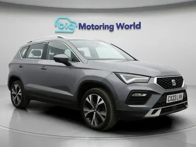 Begagnad Seat Ateca SE Technology 150 HK (110 kW) 2023 Grå SUV