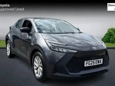 Used Toyota C-HR 140 HP (102 kW) 2025 Grey SUV