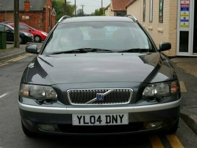 used Volvo V70 2.4