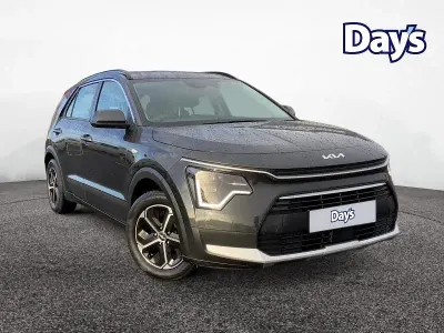 Used Kia Niro 139 HP (102 kW) 2022 Grey SUV